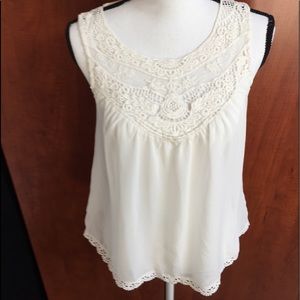 Candies Off-white/Ivory Sheer Camisole/Shell Sz S